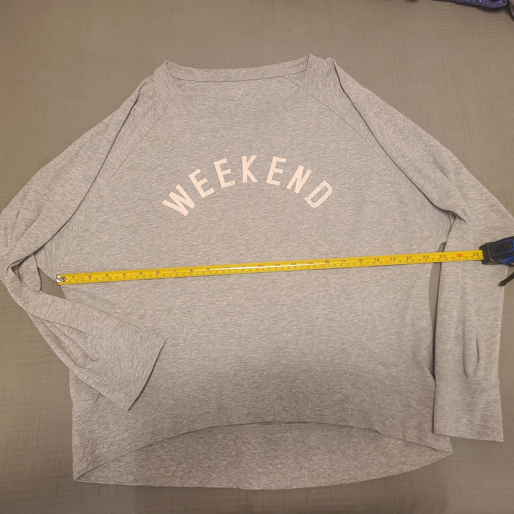 GAP Heather Gray Weekend Sweater